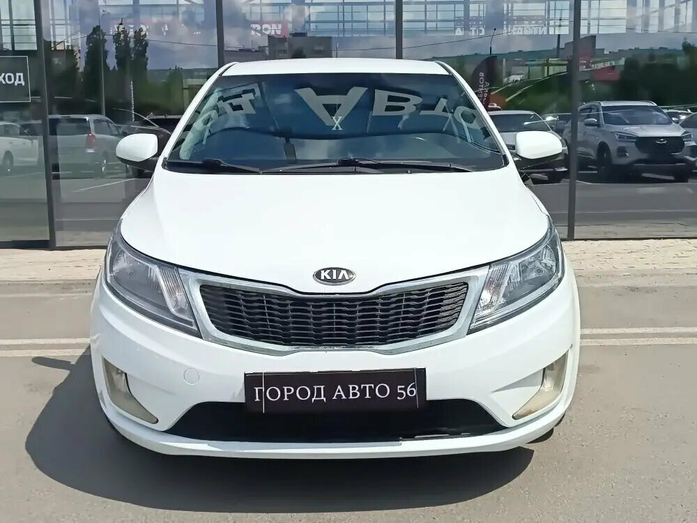 Открыть фотографии: Kia Rio III