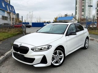 2022 BMW 1 серии 120i III (F52) Рестайлинг, белый, 1960000 рублей, вид 1