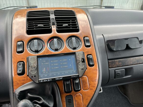 1998 Mercedes-Benz V-Класс 230 I (W638), серебристый, 625000 рублей - вид 10