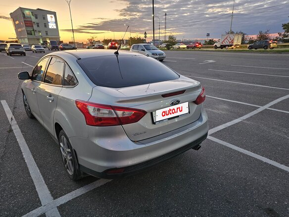 2015 Ford Focus III, серый, 910000 рублей - вид 6