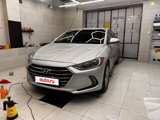 2017 Hyundai Elantra VI (AD), серебристый, 1160000 рублей, вид 2