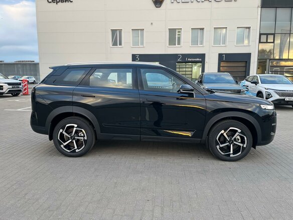 2026 Jaecoo J7 I Рестайлинг, чёрный - вид 3