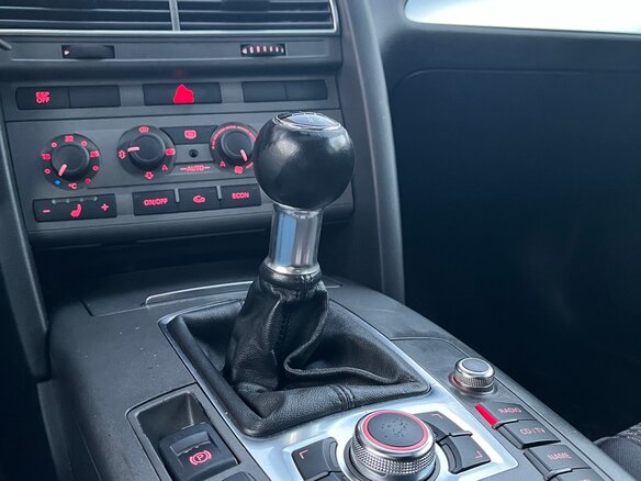 2004 Audi A6 III (C6), чёрный - вид 19