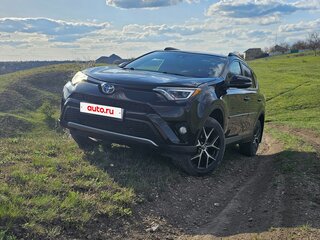 2017 Toyota RAV4 IV (XA40) Рестайлинг, чёрный, 3100000 рублей, вид 1