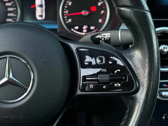 2020 Mercedes-Benz C-Класс 180 IV (W205) Рестайлинг, чёрный, 2320000 рублей - вид 17