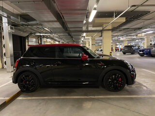 2021 Mini Hatch JCW III (F55/F56) Рестайлинг 2, чёрный, 3899000 рублей, вид 4
