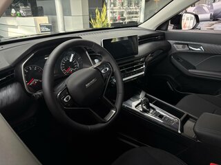 2026 Haval Jolion I Рестайлинг, чёрный, 2499000 рублей, вид 4