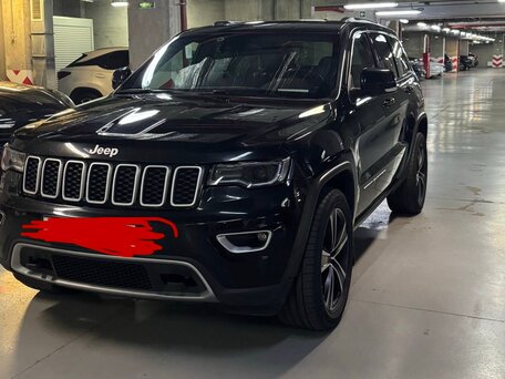 2017 Jeep Grand Cherokee IV (WK2) Рестайлинг, чёрный, 4070000 рублей, вид 4