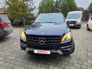 2014 Mercedes-Benz M-Класс 350 CDI III (W166), синий, 2950000 рублей, вид 2