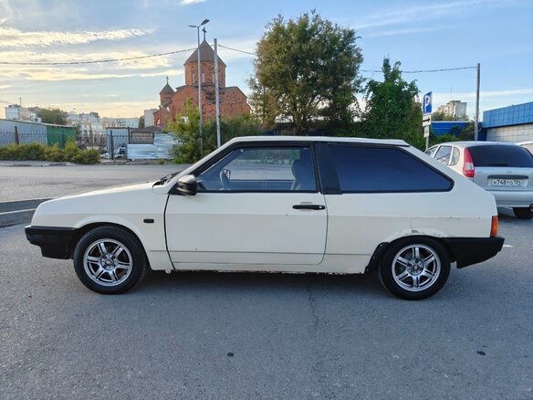 1988 Lada (ВАЗ) 2108 21086, бежевый, 99500 рублей