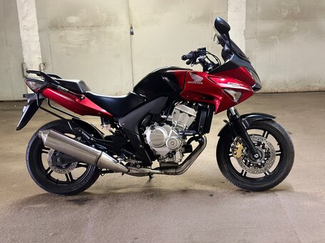 2010 Honda CBF 600, красный, 600000 рублей, вид 2
