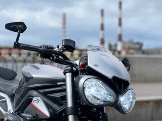 2018 Triumph Street Triple, серый, 650000 рублей, вид 5