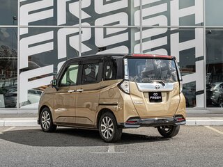 2016 Toyota Tank I, золотистый, 1070000 рублей, вид 2