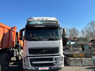 2009 Volvo FH, белый, 3300000 рублей, вид 2