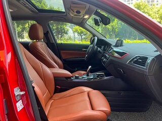 2018 BMW 1 серии 118i II (F20/F21) Рестайлинг 2, красный, 1560000 рублей, вид 5