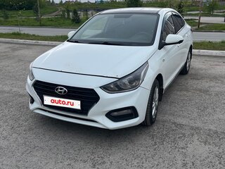 2017 Hyundai Solaris II, белый, 725000 рублей, вид 1
