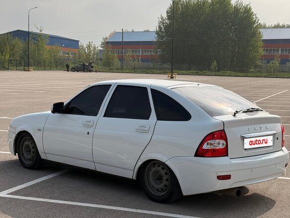2011 Lada (ВАЗ) Priora I, белый, 340000 рублей - вид 7