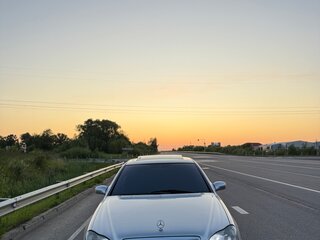 1999 Mercedes-Benz S-Класс 320 IV (W220), серебристый, 600000 рублей, вид 2