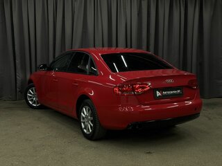 2010 Audi A4 IV (B8), красный, 899999 рублей, вид 3