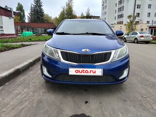 2013 Kia Rio 4-speed III, синий, 550000 рублей, вид 2