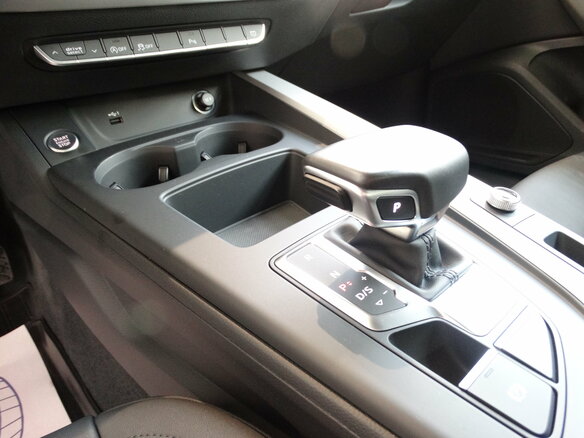 2021 Audi A4 35 TFSI V (B9) Рестайлинг, серый - вид 20