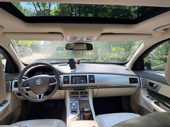2012 Jaguar XF I Рестайлинг, чёрный, 1500000 рублей - вид 7