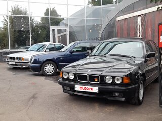 1992 BMW 7 серии 750Li II (E32), чёрный, 850000 рублей, вид 1