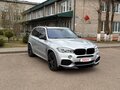 2016 BMW X5 M50d III (F15), серебристый, 3300000 рублей - вид 9