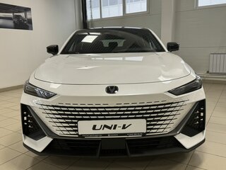 2024 Changan UNI-V I, чёрный, 3259900 рублей, вид 2