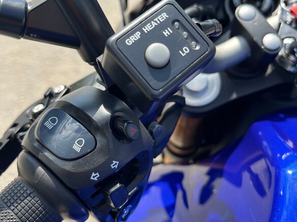 2010 Yamaha FZ8, синий, 680000 рублей - вид 11