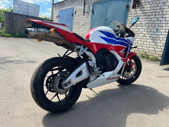 2013 Honda CBR 600RR, белый, 640000 рублей - вид 7