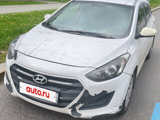 2015 Hyundai i30 II Рестайлинг, белый, 850000 рублей, вид 2