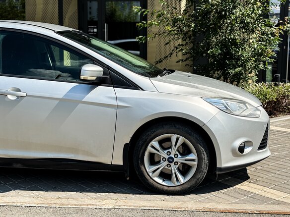 2014 Ford Focus III, серебристый, 760000 рублей - вид 5