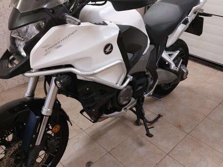2012 Honda VFR 1200X (Crosstourer), белый, 750000 рублей, вид 2
