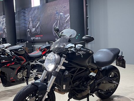 2015 Ducati Monster 821, чёрный, 550000 рублей, вид 4