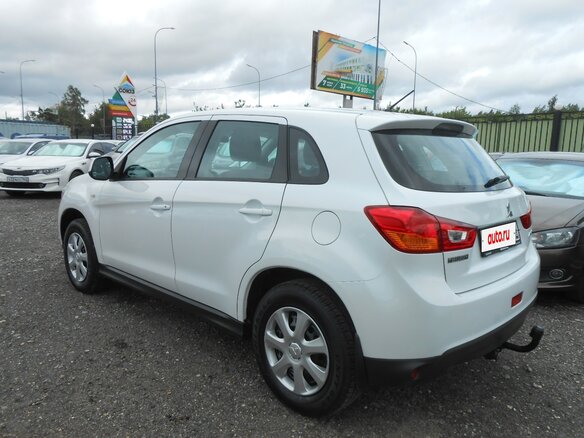 2014 Mitsubishi ASX I Рестайлинг, белый, 1350000 рублей - вид 3