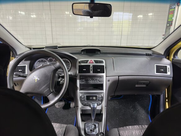 2004 Peugeot 307 I, жёлтый, 300000 рублей - вид 9