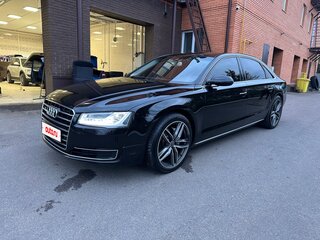 2016 Audi A8 Long III (D4) Рестайлинг, чёрный, 3000000 рублей, вид 1