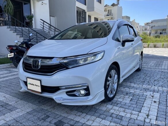 2017 Honda Shuttle II, белый, 1550000 рублей