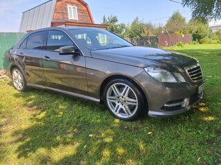 2011 Mercedes-Benz E-Класс 200 7G-Tronic IV (W212, S212, C207), серый, 1550000 рублей, вид 4