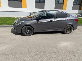 2016 Hyundai Solaris I Рестайлинг, серый, 600000 рублей, вид 4
