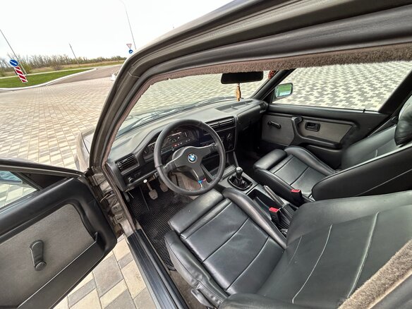 1987 BMW 3 серии 320i II (E30), серый, 780000 рублей - вид 5
