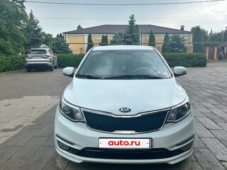 2016 Kia Rio III Рестайлинг, белый, 1300000 рублей, вид 1