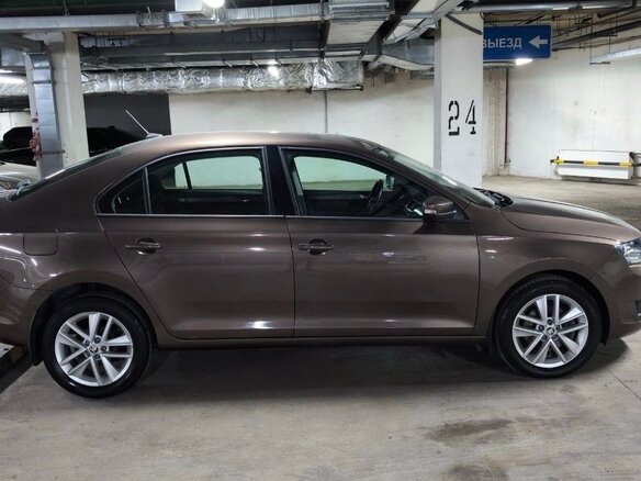 2019 Skoda Rapid I Рестайлинг, коричневый, 1340000 рублей - вид 5