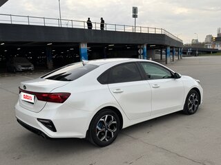 2019 Kia Cerato IV, белый, 1650000 рублей, вид 5