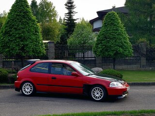 1996 Honda Civic VI, красный, 450000 рублей, вид 4
