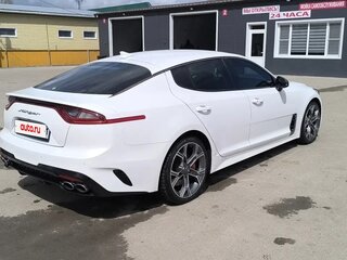 2018 Kia Stinger I, белый, 2500000 рублей, вид 2