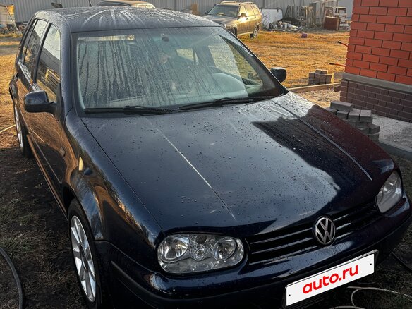 1998 Volkswagen Golf IV, синий, 400000 рублей - вид 1