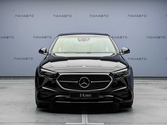 2025 Mercedes-Benz E-Класс 300 VI (W214, S214), чёрный - вид 1