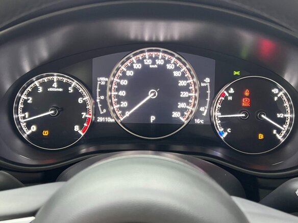 2022 Mazda 3 Axela IV (BP), белый, 1900000 рублей - вид 10